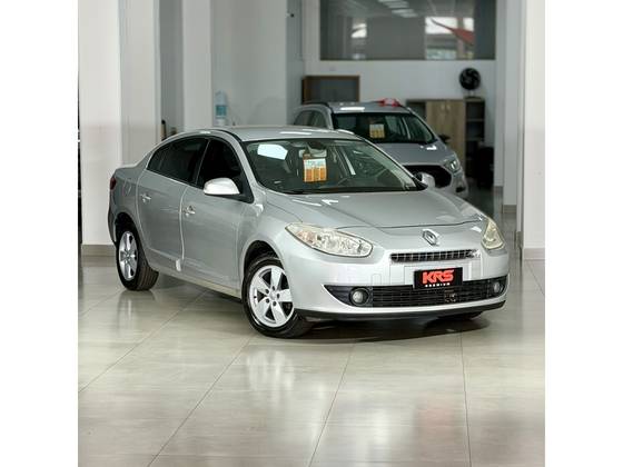 RENAULT FLUENCE 2.0 DYNAMIQUE 16V FLEX 4P AUTOMÁTICO